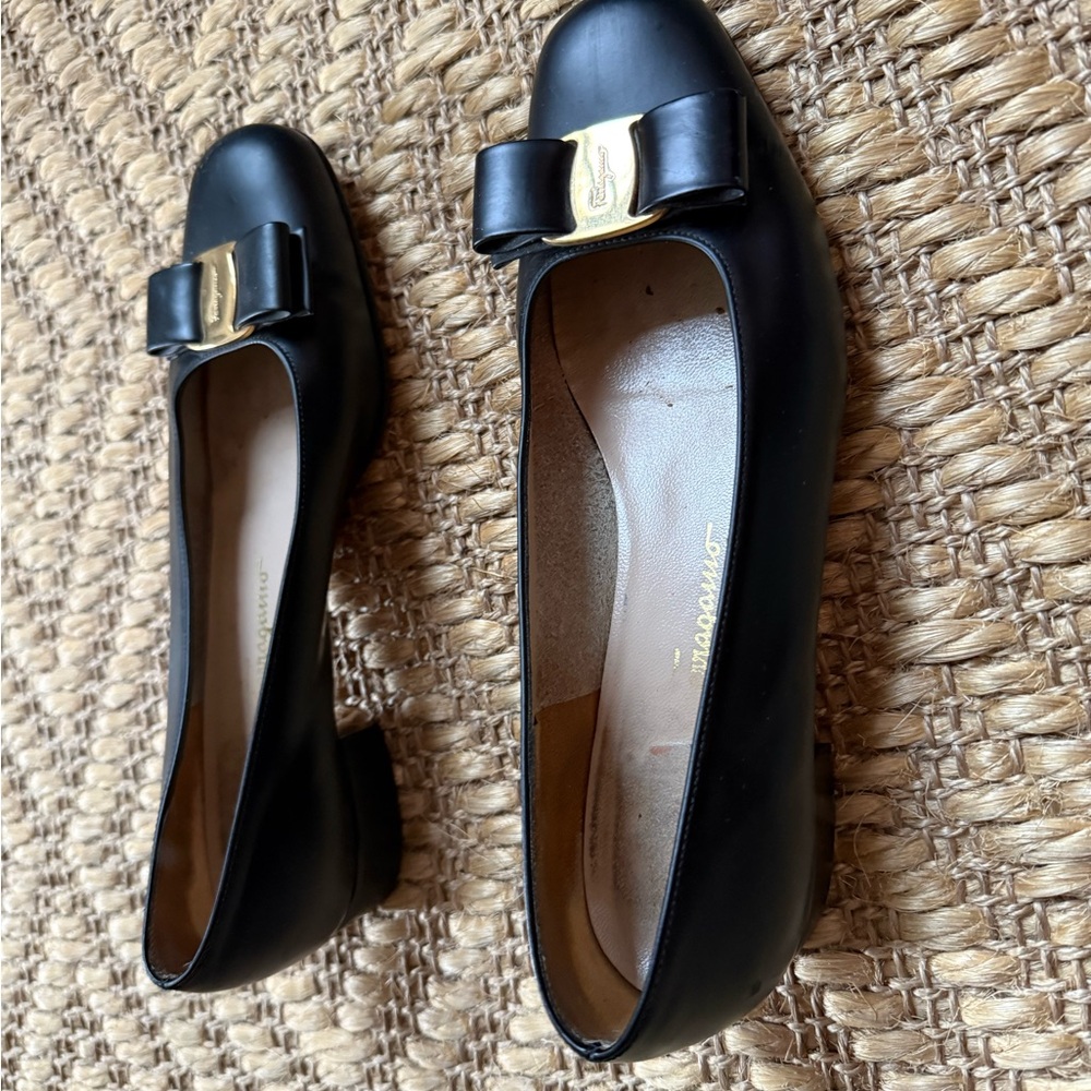 Salvatore Ferragamo Black Flats with Gold Buckle - Picture 4 of 8